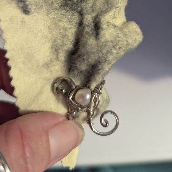 Handmade Wire Wrapped Pearl Ring - Picture 5 of 5